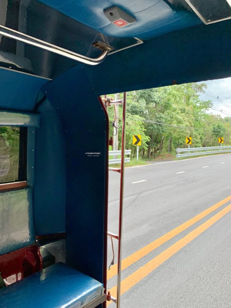 Chiang Mai Songthaew and Grab transport to Doi Suthep